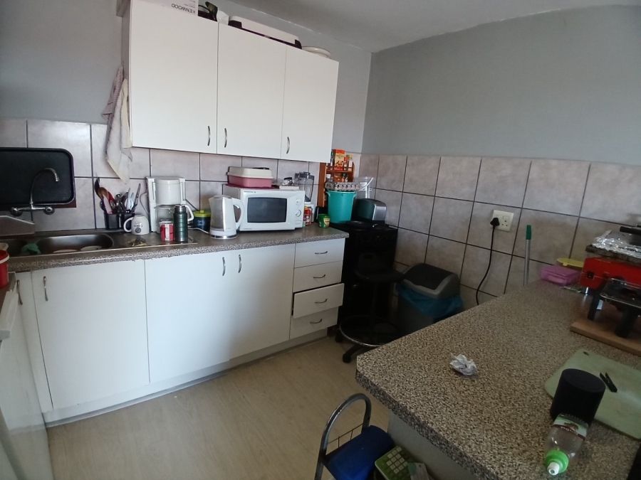 2 Bedroom Property for Sale in Hartenbos Central Western Cape